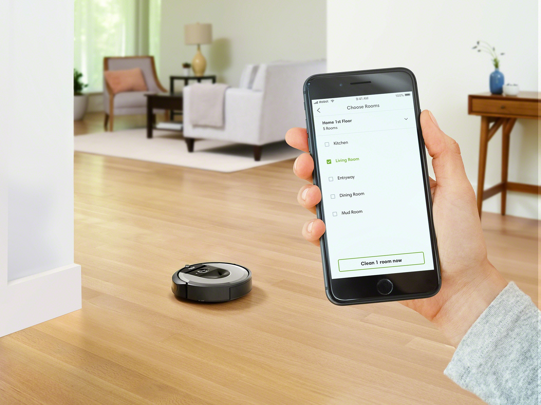 Roomba® i7 Robot Vacuum Cleaner | iRobot India